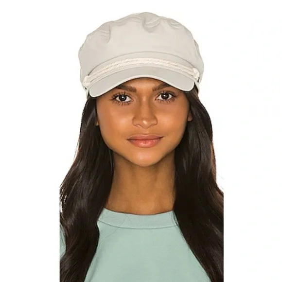 REVOLVE Brixton Fiddler Cap in Dove Size M - Picture 1 of 6